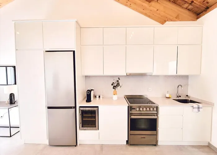 Mf Terceira - With Terrace & Ocean Views